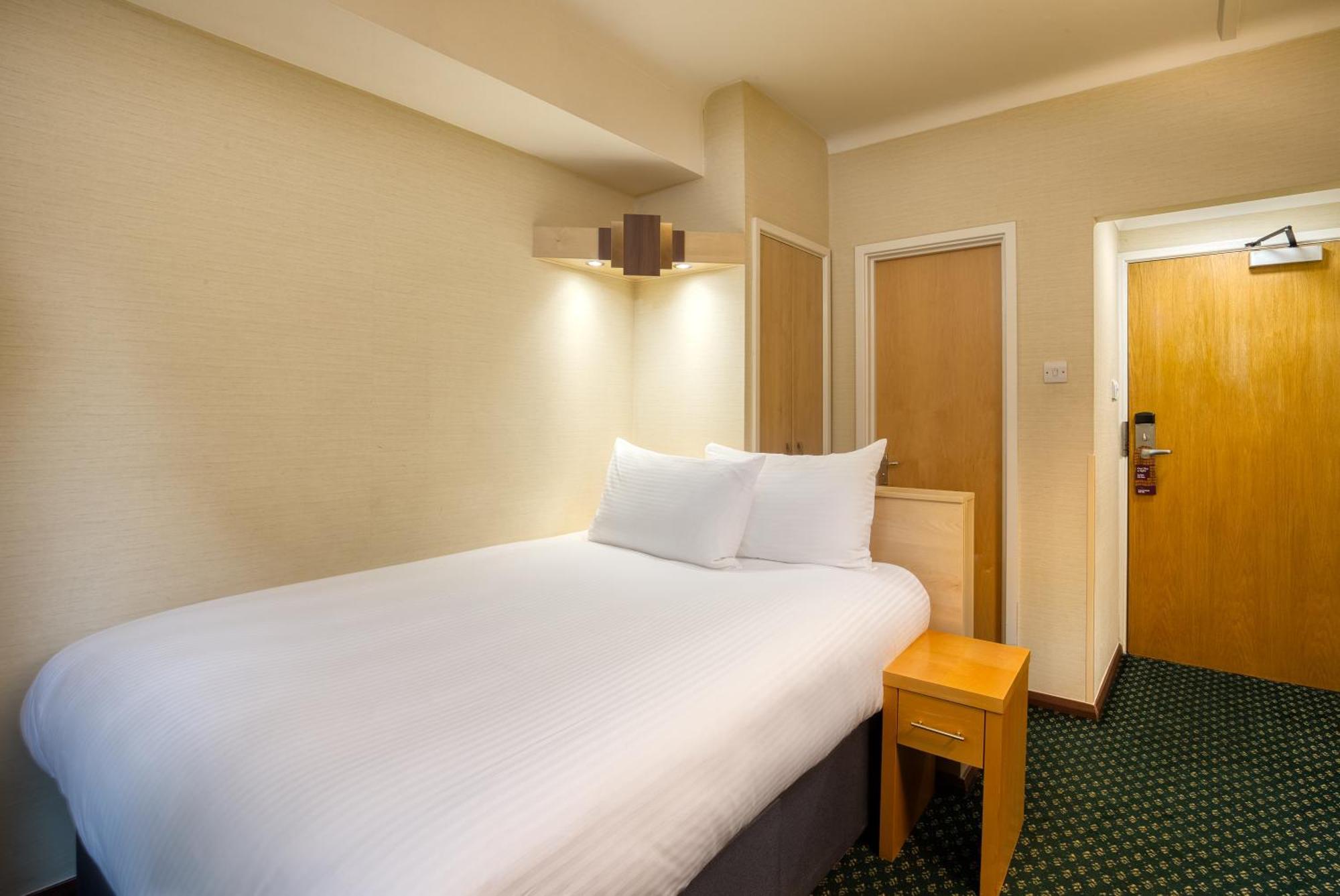Tavistock Hotel لندن المظهر الخارجي الصورة