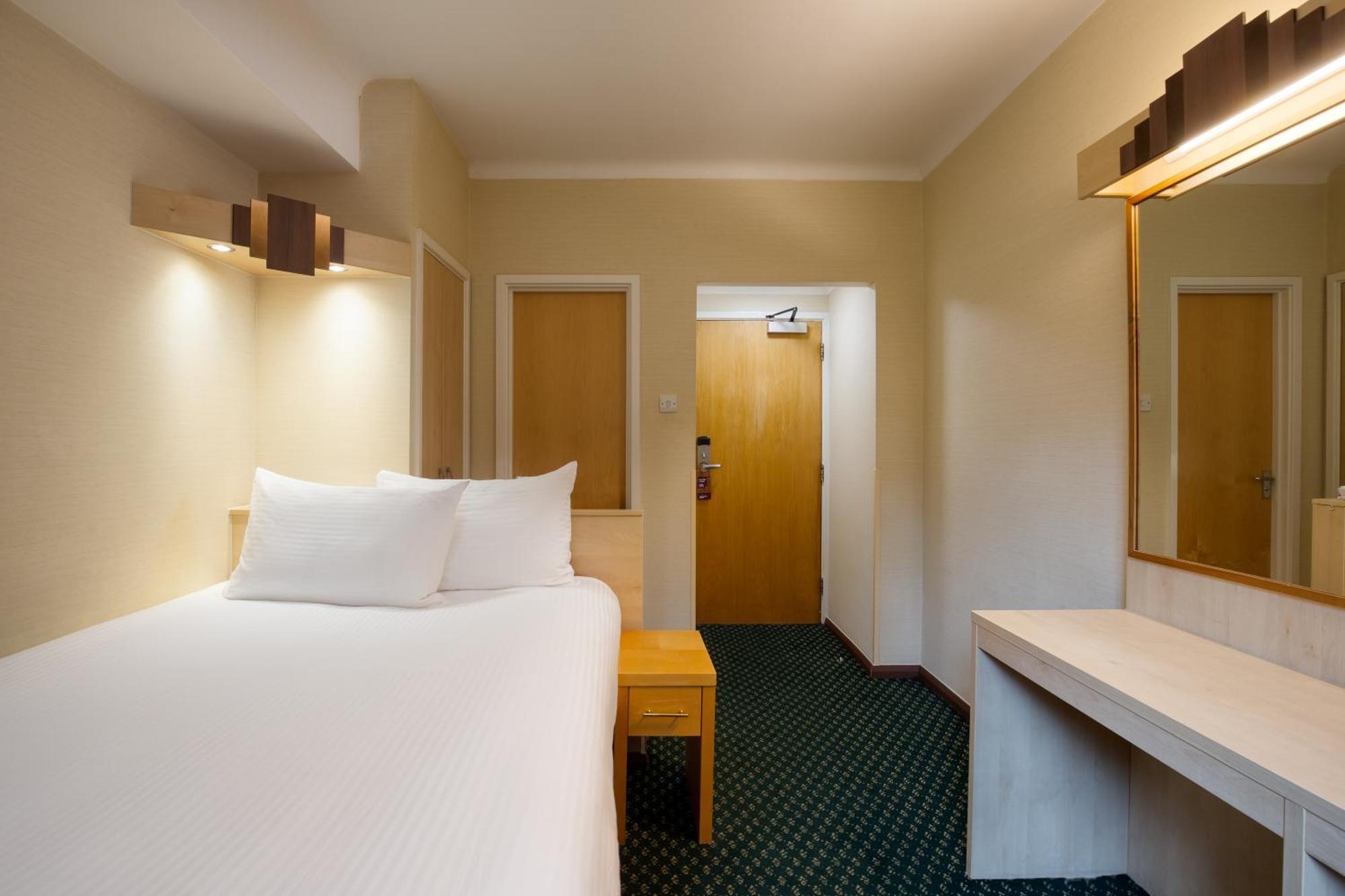 Tavistock Hotel لندن المظهر الخارجي الصورة